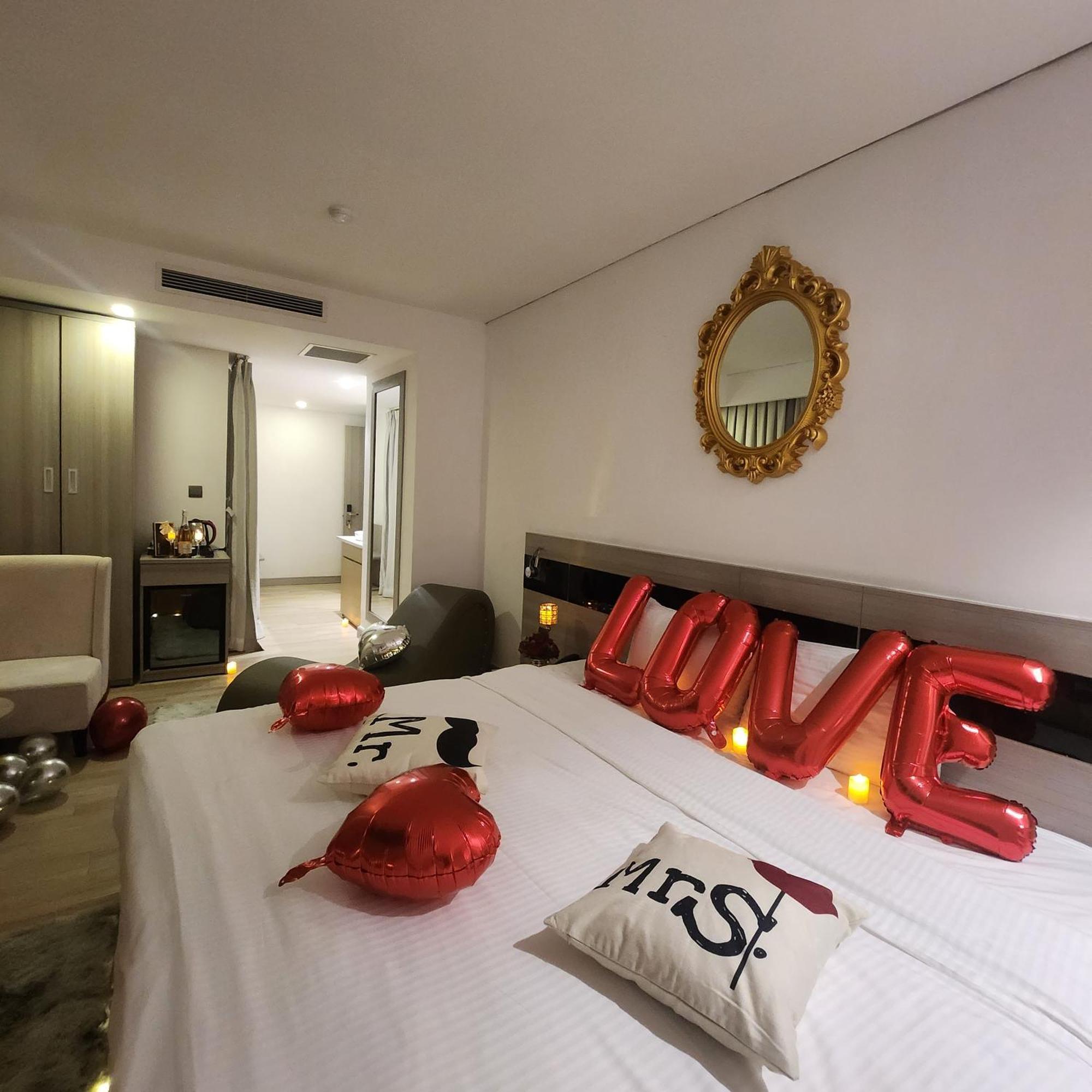 Hotel The Mcr Luxury Nha Trang Exterior foto