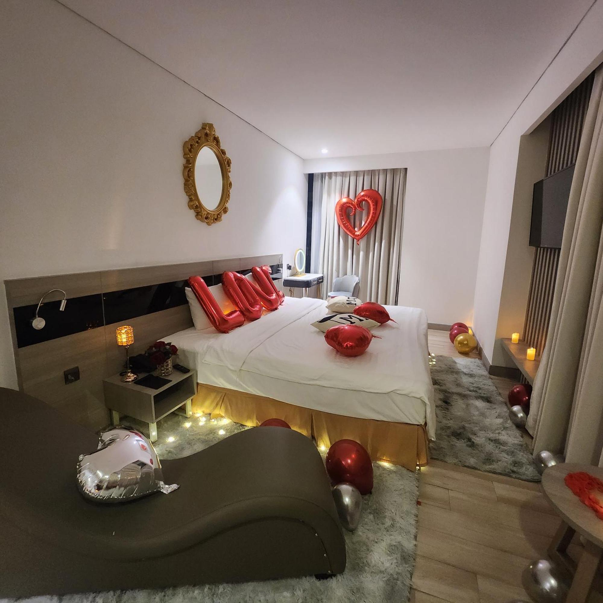Hotel The Mcr Luxury Nha Trang Exterior foto