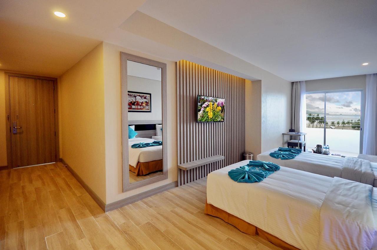 Hotel The Mcr Luxury Nha Trang Exterior foto