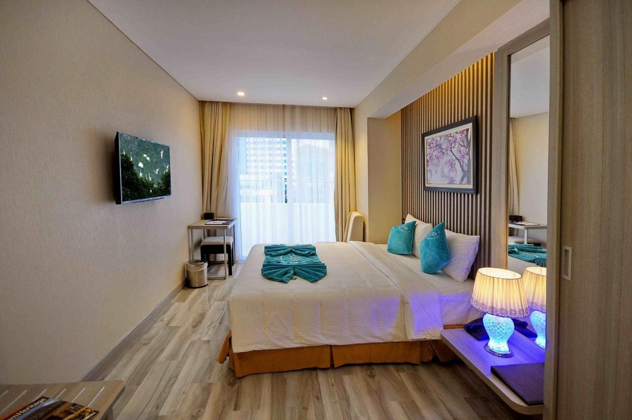 Hotel The Mcr Luxury Nha Trang Exterior foto